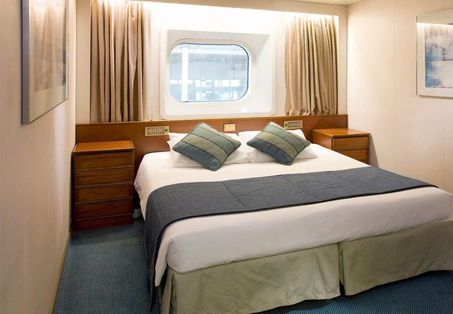 Pacific Dawn Cruise Deals Cheap Cruises Onboard Pacific Dawn